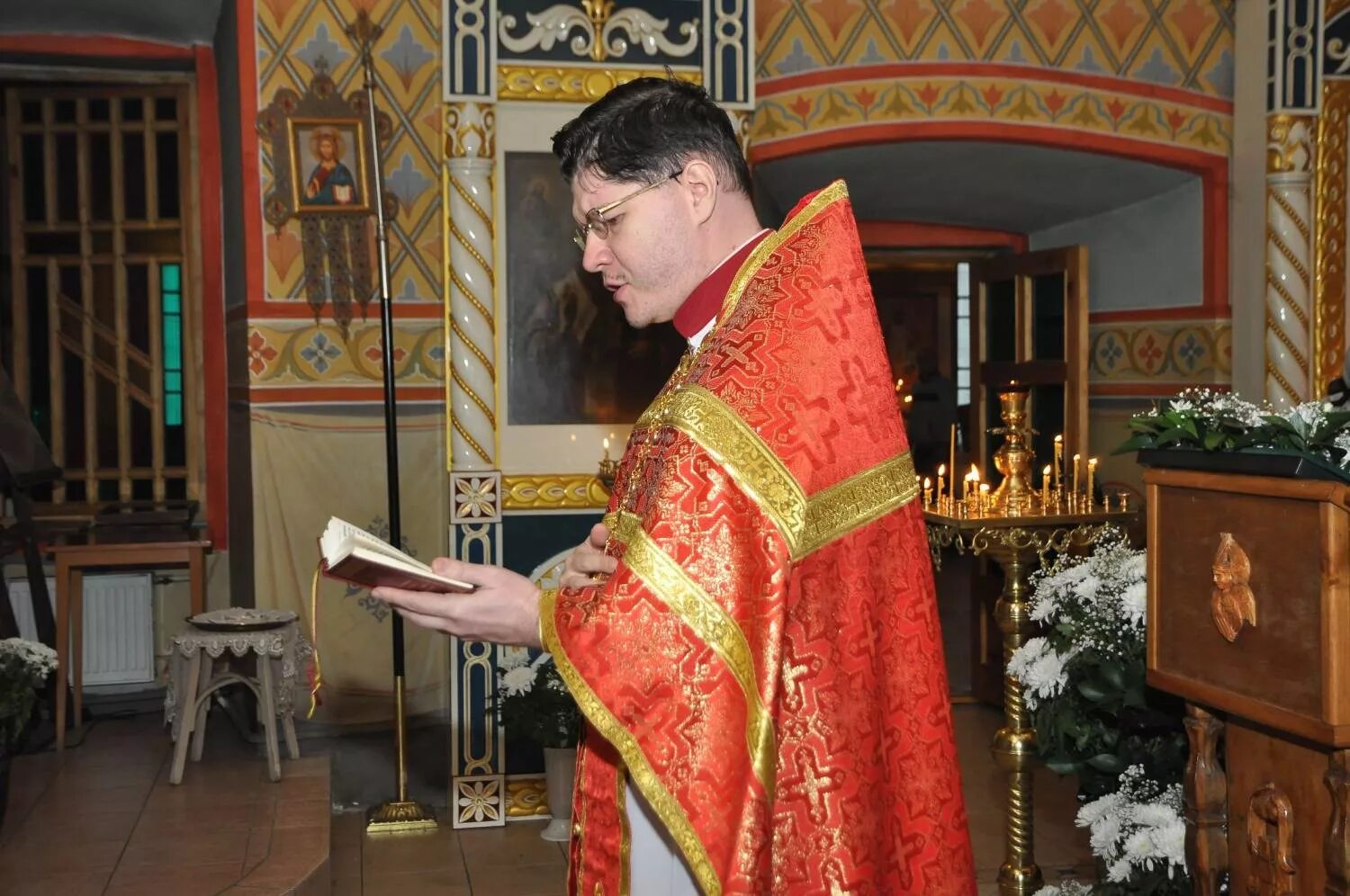 сергиев посад вознесенского храма подворьем. служба в ильинском храме. служба в ильинском церкви. рождество христово в православном храме. церкви рождества христова в селе ильинское.