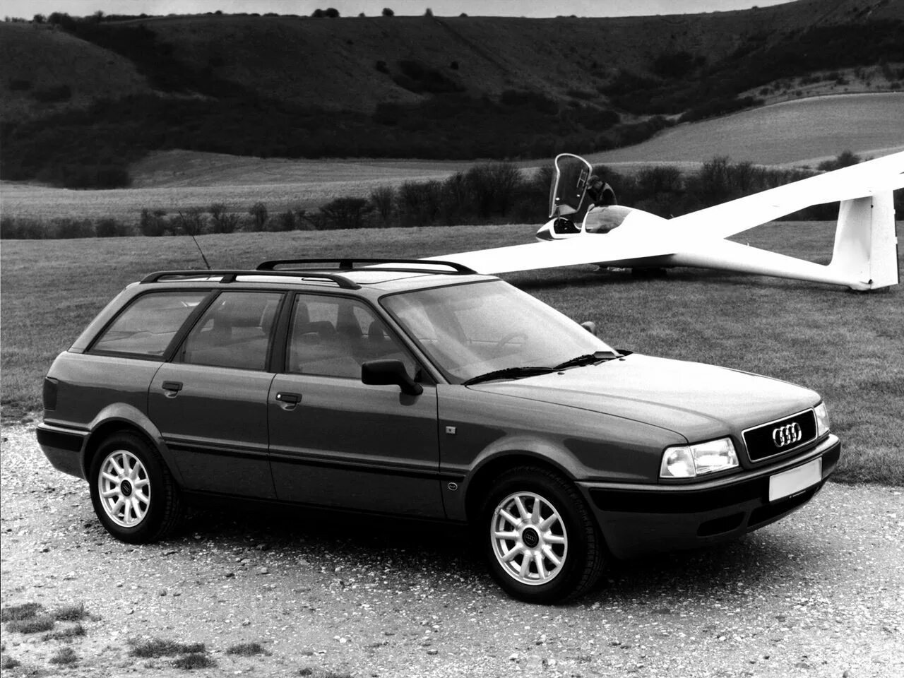 Купить ауди б4 универсал. Audi 80 b4 avant универсал. Audi 80 quattro универсал. Ауди 80 б4 Авант. Ауди 80 avant b4.