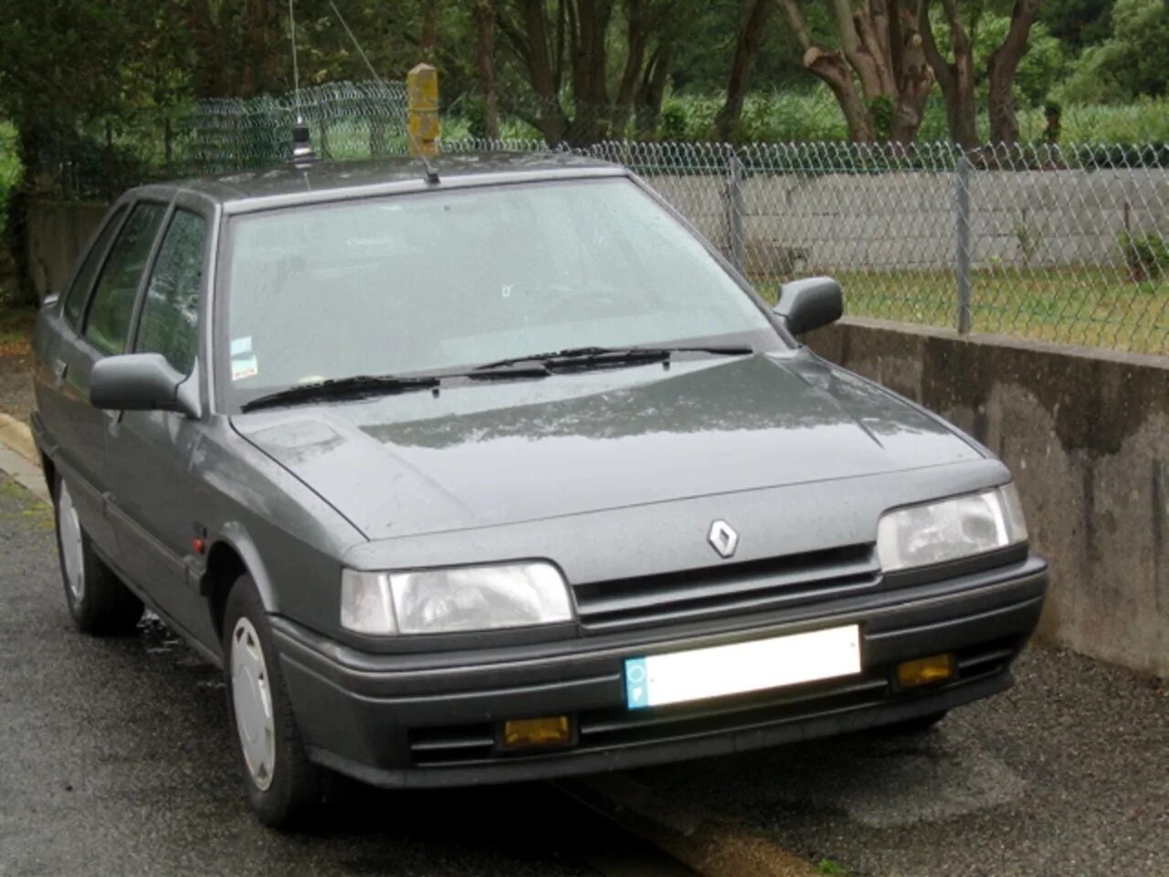 Рено 21 год. Рено 21 турбо. Renault 21 1986. Рино 21 1997. Рено 21 2.1 дизель отзывы.