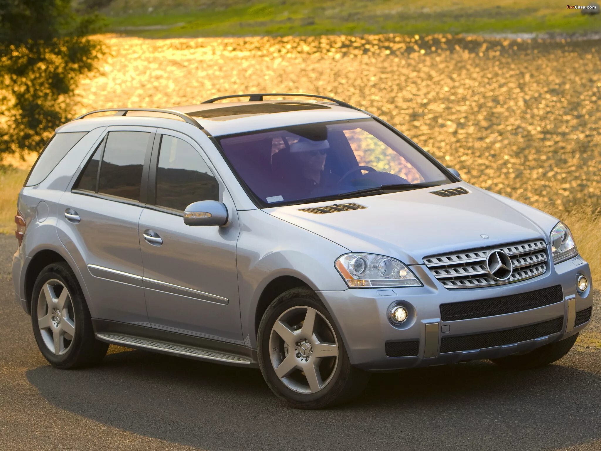 Мл 164 кузов. Mercedes-benz w164. мерседес w164. mercedes ml w164. мерседес мл 164.
