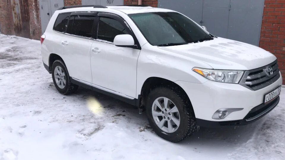 Хайлендер омск. Тойота хайлендер 2013 — 2016 iii серый. Toyota highlander 2012 андроид. Хайлендер омск. Хайлендер омск.