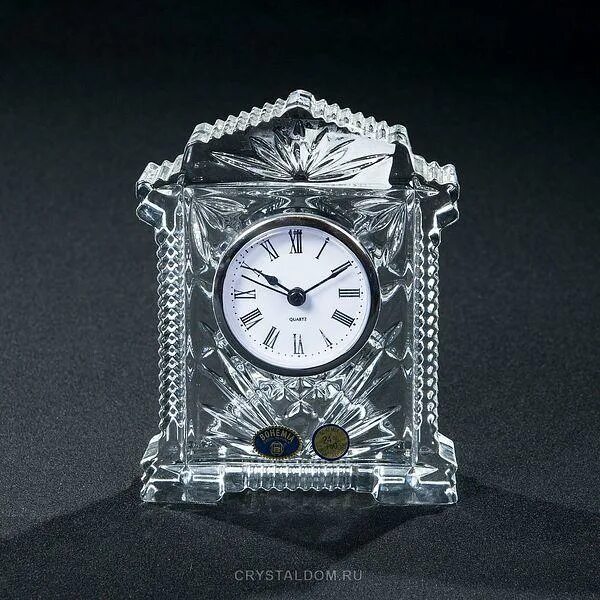Часы хрусталь. Часы crystal bohemia. часы с маятником crystal bohemia. часы в хрустале настольные. часы из хрусталя настольные.