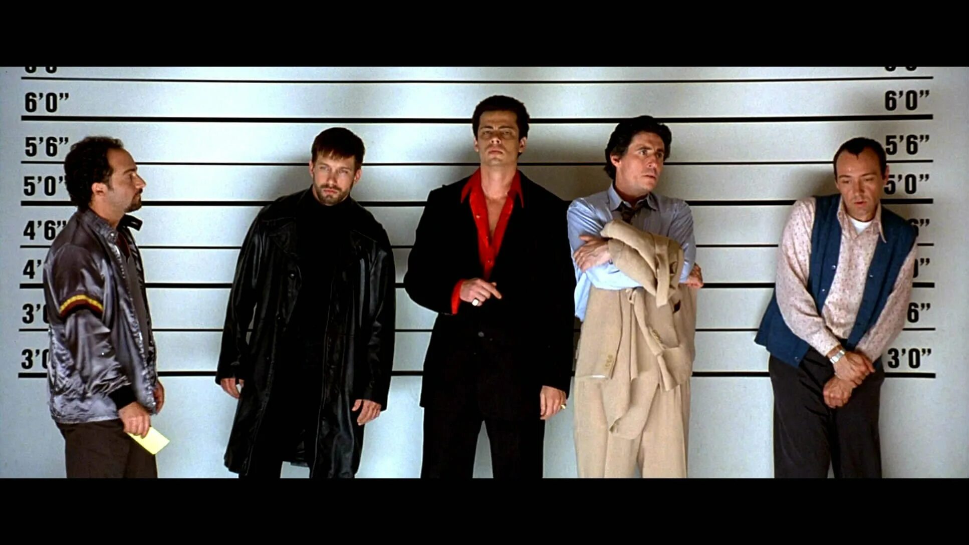 The usual suspects (1995). Бенисио дель Торо подозрительные лица. Мужчина 5 из 10