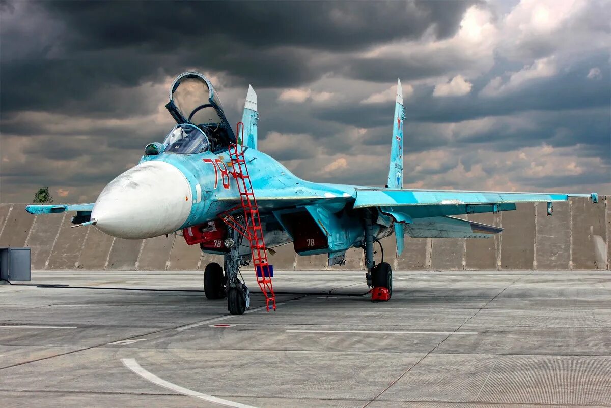 Су 27 1. Су-27 ВКС России. ПВД Су-27. Су-27 Бесовец. Су-27 Тбилиси.
