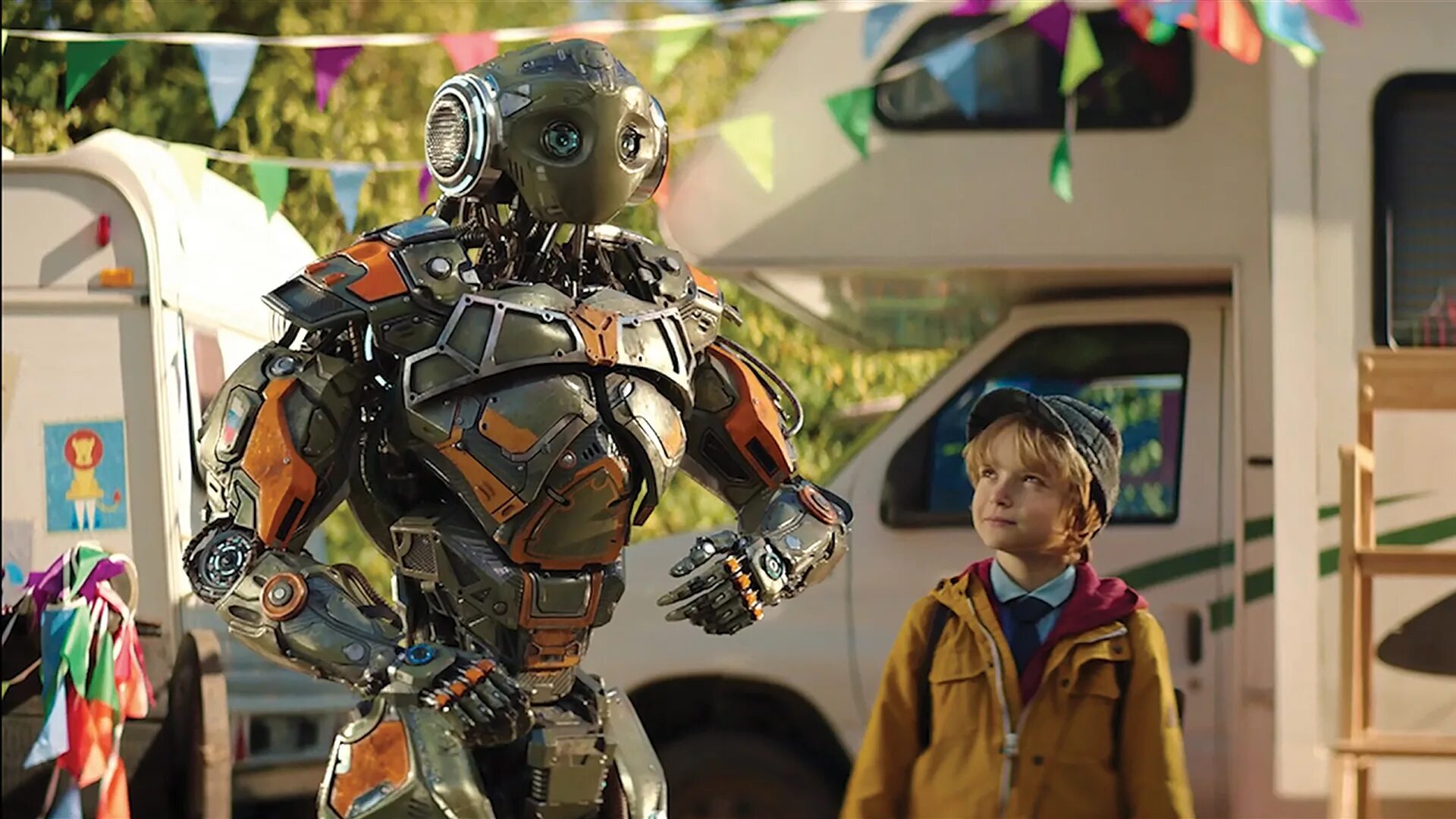 Промобот. Робот спас девочку. Короткометражки про роботов. Робот детское фото смешное. Робо 2019.