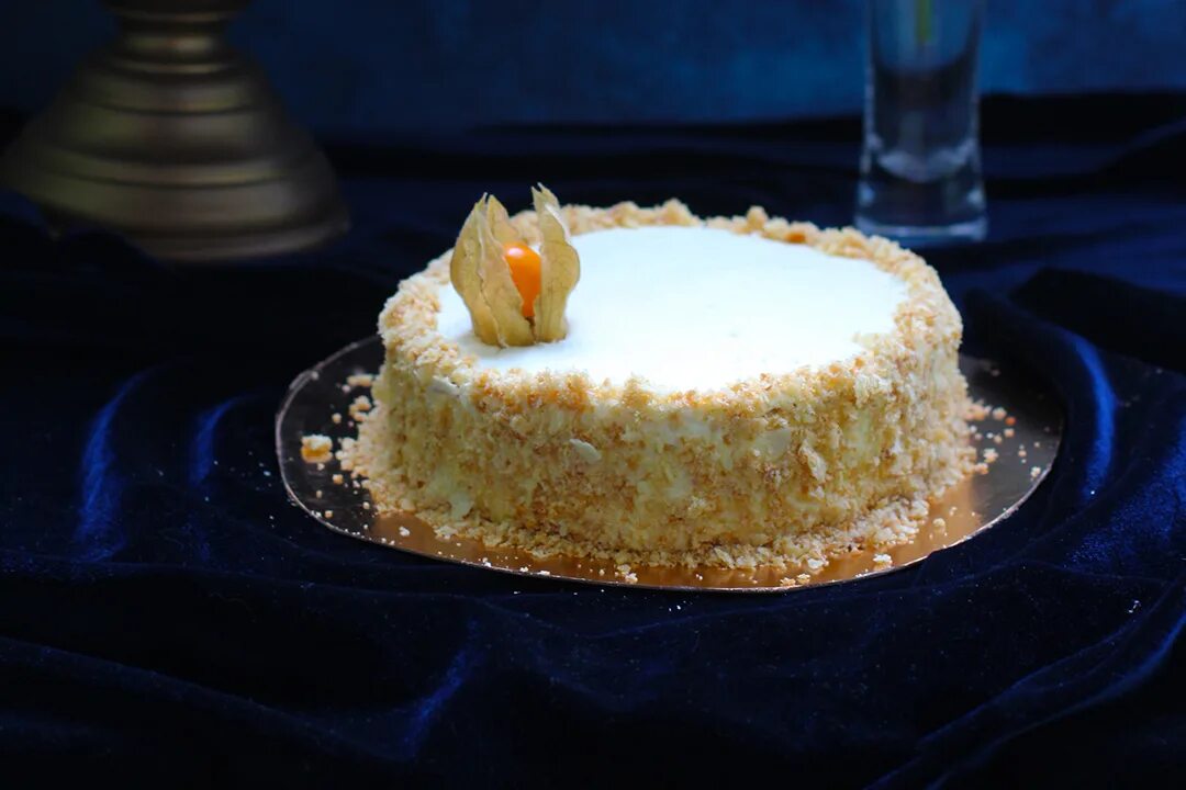 наполеон с кремом пломбир. наполеон пломбирный. торт наполеон с кремом пломбир. наполеон с кремом пломбир. украшение наполеона кремом.