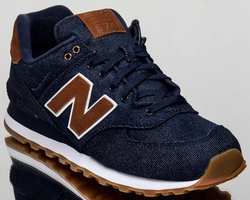 Джинсы для new balance 574. 990 new balance с джинсами. New balance 574 аутфит. Ml1300w new balance. New balance 574 джинсовые.