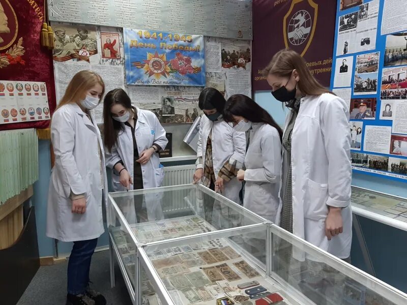 Канский медицинский колледж. Подготовка среднего медицинского персонала. Канский медицинский техникум преподаватели. Медицинский колледж березники. Канский медицинский колледж.