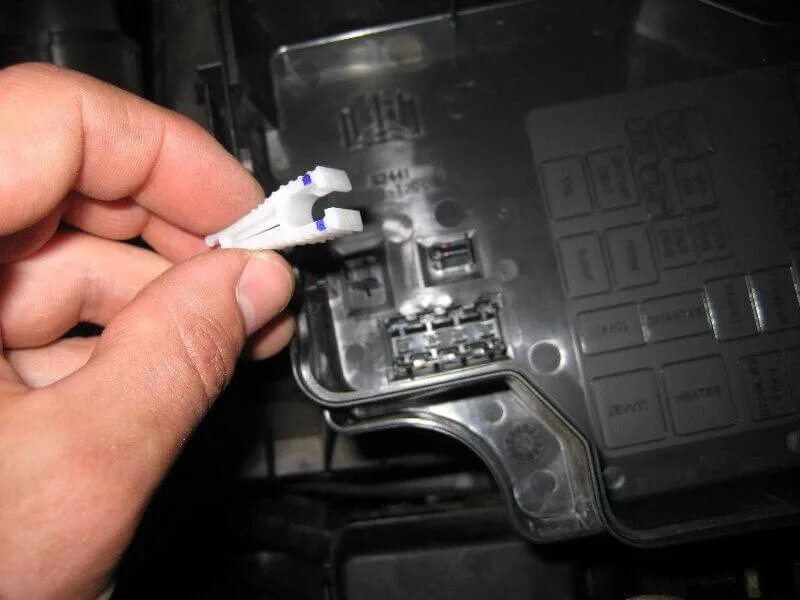Замена предохранителя прикуривателя Mazda 3 BL - DRIVE2