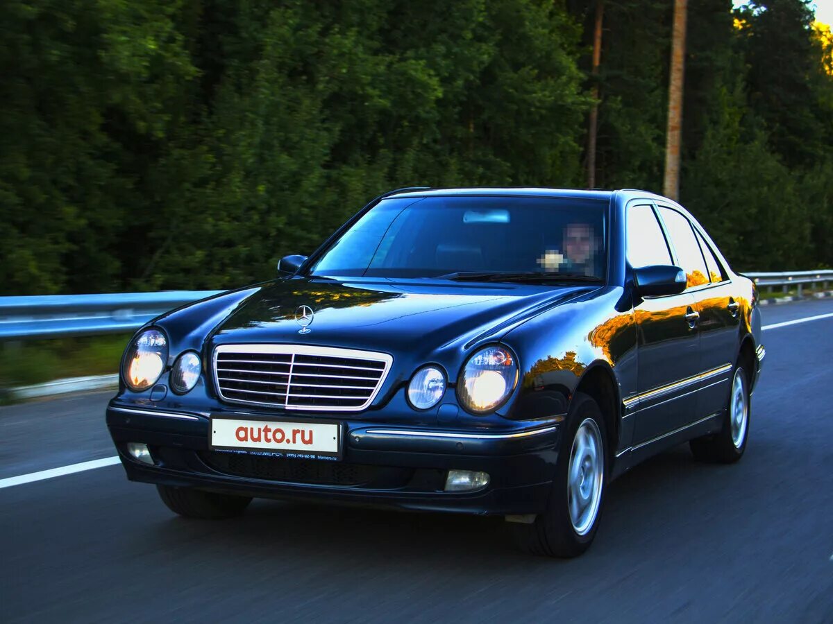 Jaguar x type 2000. лучший автомобиль 2000 года. Linkoln town car 2000. Ford mustang svt cobra r 2000. авто w210 2000.