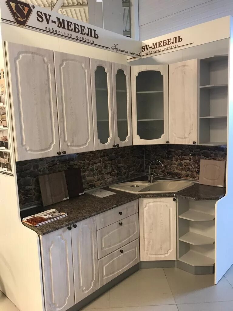 кухни аксай. кухни кюхен хоф. аксай ростовская область проспект ленина 47 мебельный магазин. кухни мария магазин внутри. мебельный аксай.