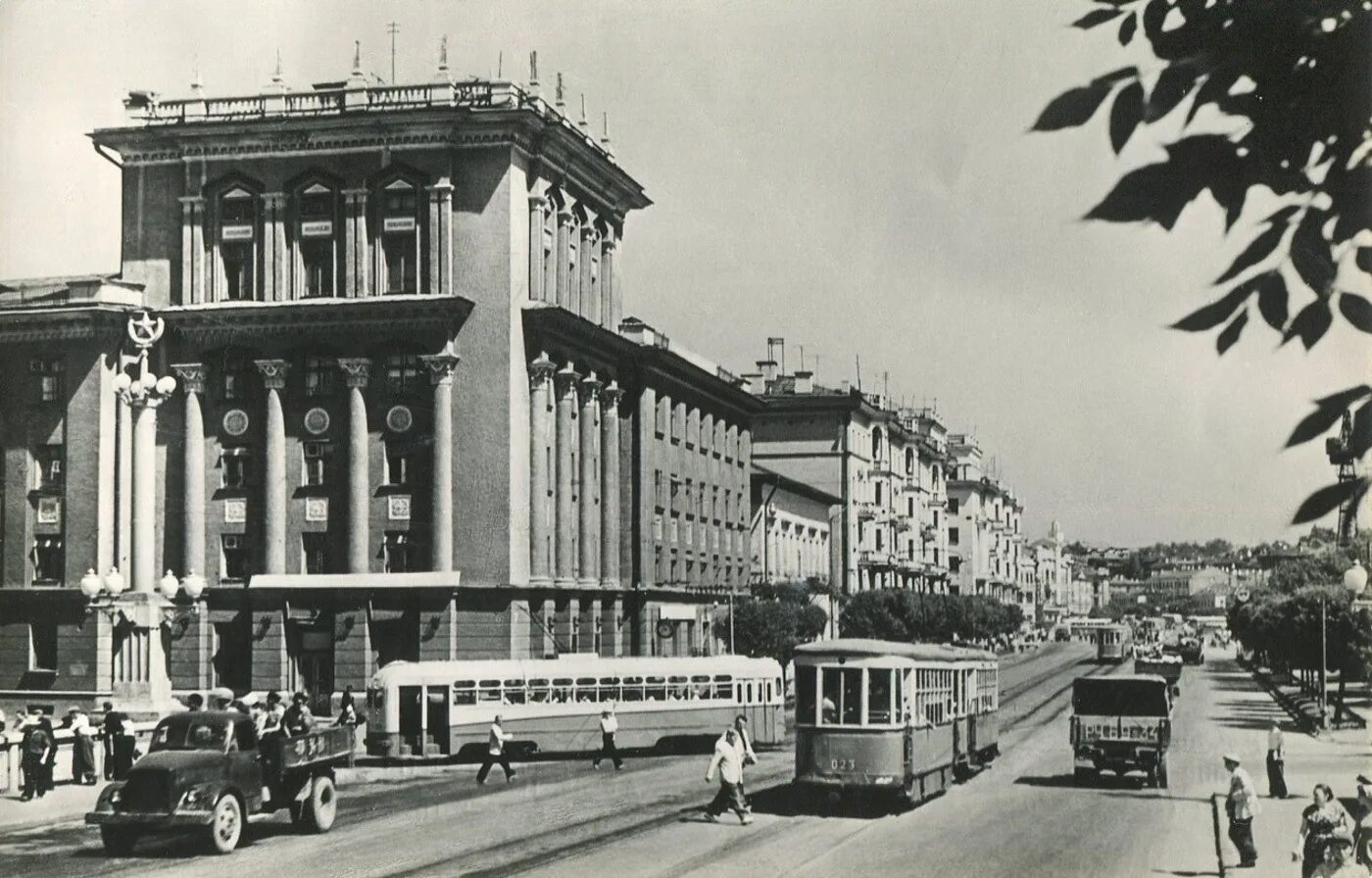 Казань в 1950 году. Улица Баумана Казань 1930. Казань площадь Куйбышева 1960. Казань 1950 е годы. История улицы татарстан казань