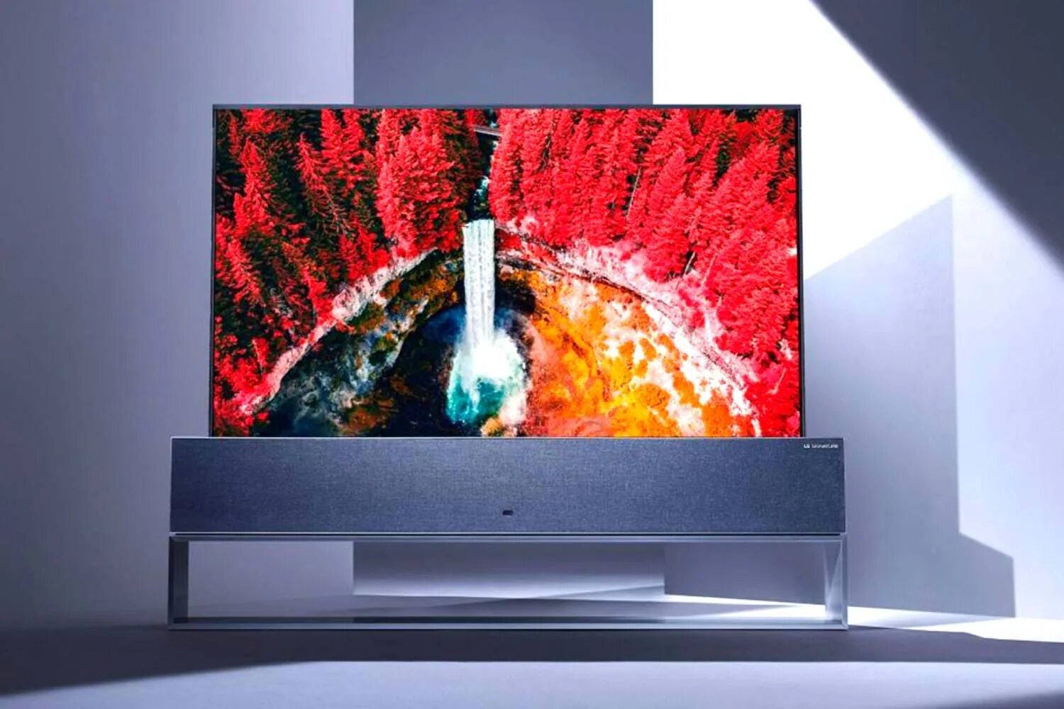 Lg 10 телевизор. LG телевизор OLED LG oled77cxr. Телевизоры LG 2022. LG Signature OLED R. LG 65r.