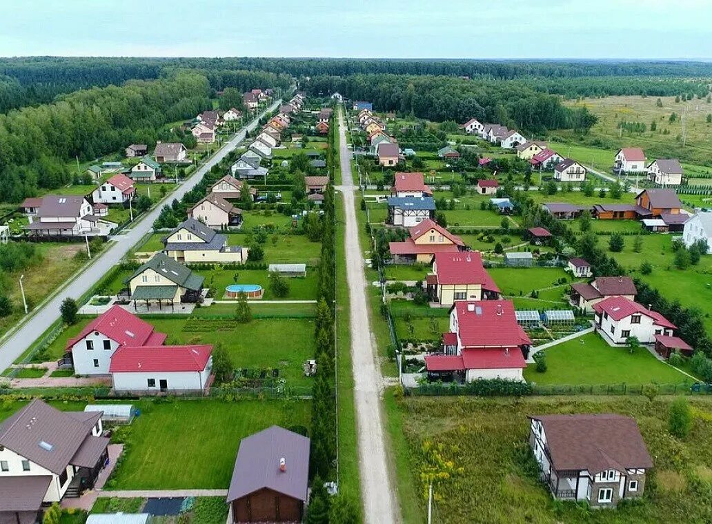 Жилой дом на территории снт
