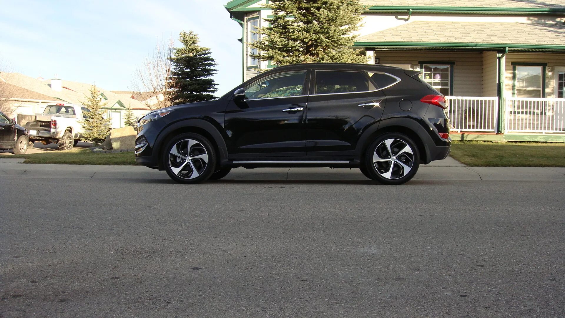 Диски туссан фото Мучительной выбор дисков, обновил Hyundai Tucson (TL), 2 л, 2019 года колёсные