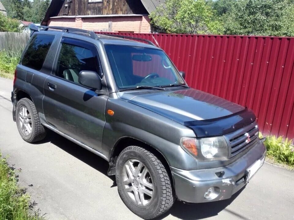 Паджеро 2001 года. Мицубиси Паджеро Пинин 2001. Mitsubishi Pajero Pinin 2001. Мицубиси Паджеро Пинин 2000. Mitsubishi Pajero Pinin 2001г.