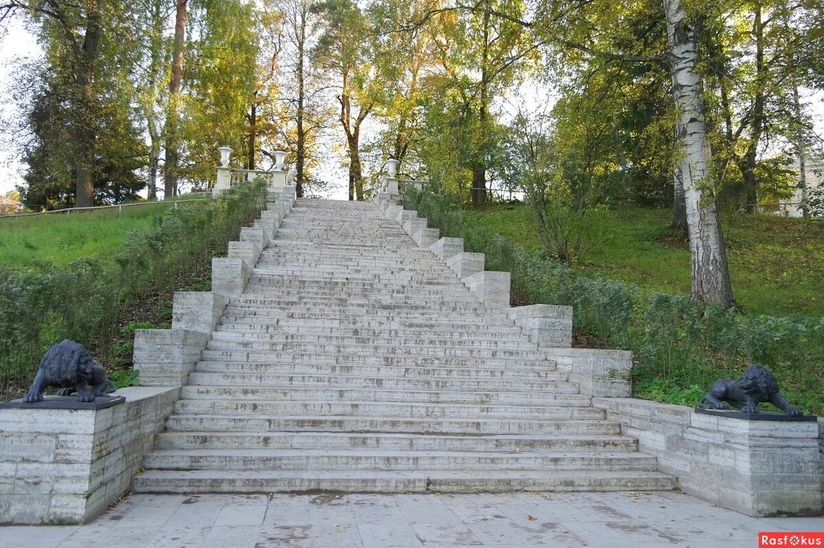 каменная лестница с петром первым таганрог. таганрог спуск к морю. каменная лестница вакансии работа последний выпуск. павловский парк большая каменная лестница автор. таганрог набережная каменная лестница.