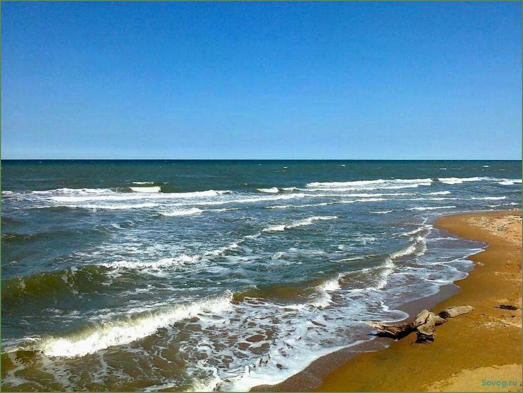 Горьковское море и Таганрогский залив: 5 неожиданных городов для пляжного отдыха