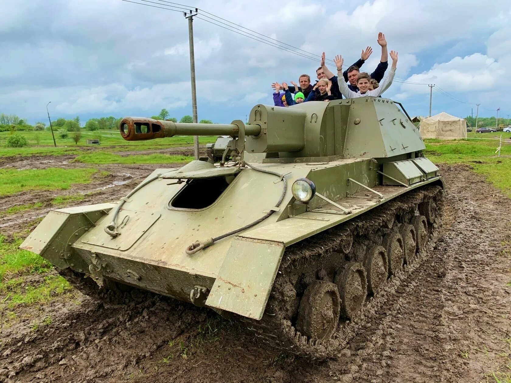 Танковый парк украины. Парк танков стальной десант. Война ссср. Танковый парк стальной десант в красном селе. Парк стальной десант красное село.