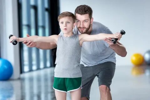 Заняться спортом с мальчиком 7 лет