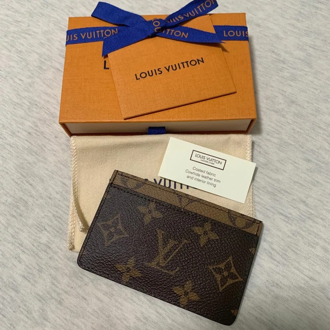Карта луи. Скидочная карта луи виттон. игральные карты луи виттон. louis vuitton receipt.
