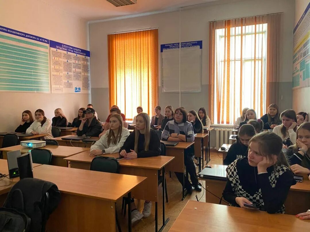 Абитуриенту 2023 колледжи. Информация для абитуриентов. Абитуриенту 2023 колледжи. Информация для абитуриентов картинки. Абитуриенту 2023.