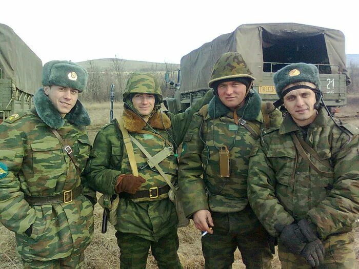 В 2003 2005 г. 247 Дивизия ВДВ Ставрополь. 247 Десантно-штурмовой полк г Ставрополь.