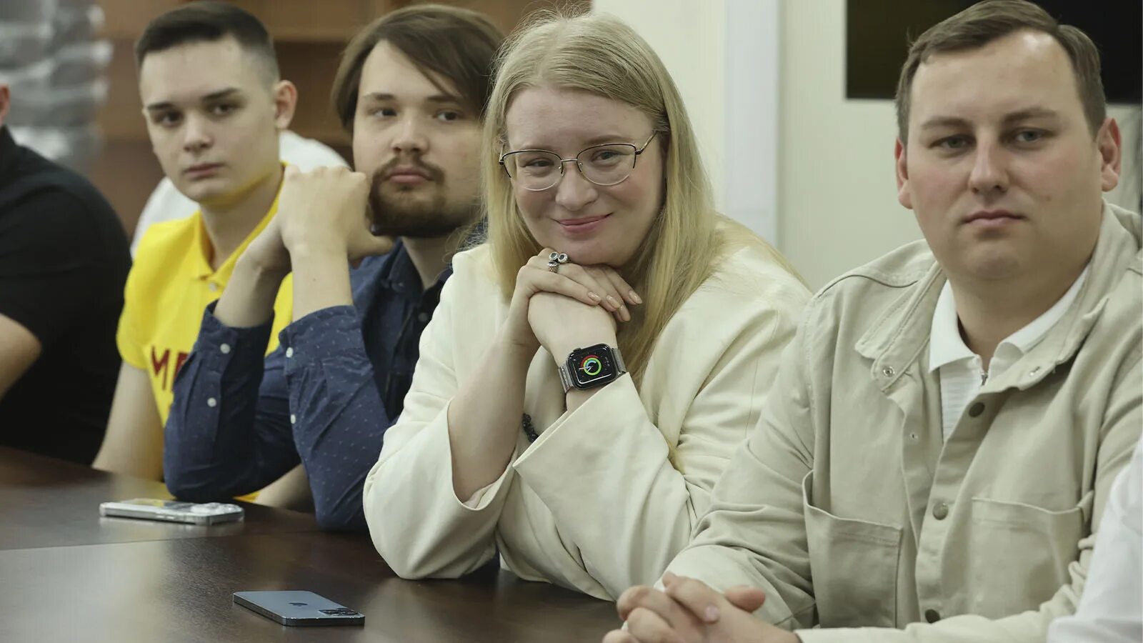 Молодежь справедливой россии. Молодежь справедливой россии. Справедливая россия логотип. Фотографии молодежной организации справедливой россии. Молодежь справедливой россии.