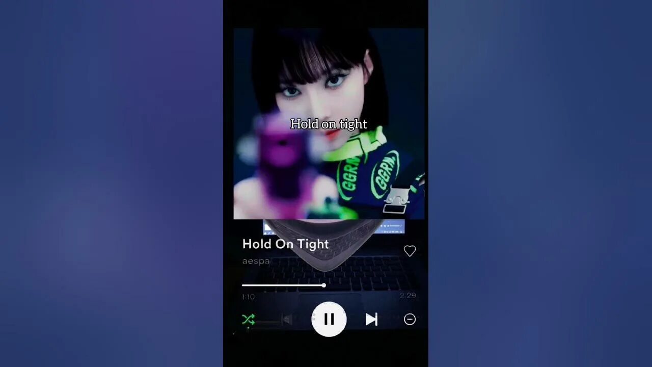 Hold on tight aespa текст. Hold on tight aespa текст