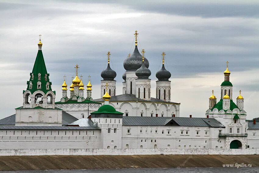 Свято макарьевский монастырь. Макарьевский Желтоводский монастырь. Желтоводский Макариев монастырь Нижний Новгород. Желтоводский Троицкий Макарьев монастырь.