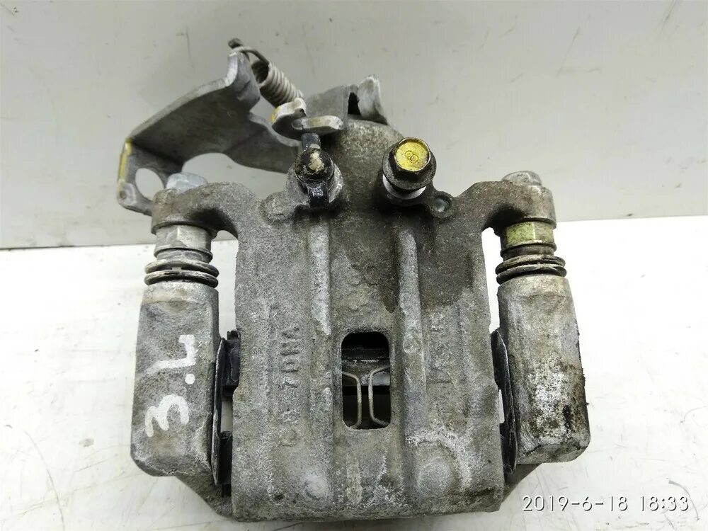 Hyundai creta задний тормозной супра. Хюндай крета суппорт задний тормозной. Суппорт хендай крета. Суппорт хендай крета. Суппорт хендай крета.