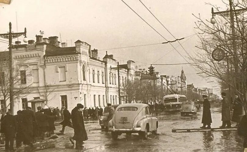 Советская телефон оренбург. Оренбург в 70-е годы. Оренбург 70 год улица Советская. Оренбург 1960 Чкалова. Оренбург в 1990 году.