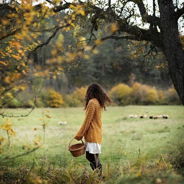 Lady in fall