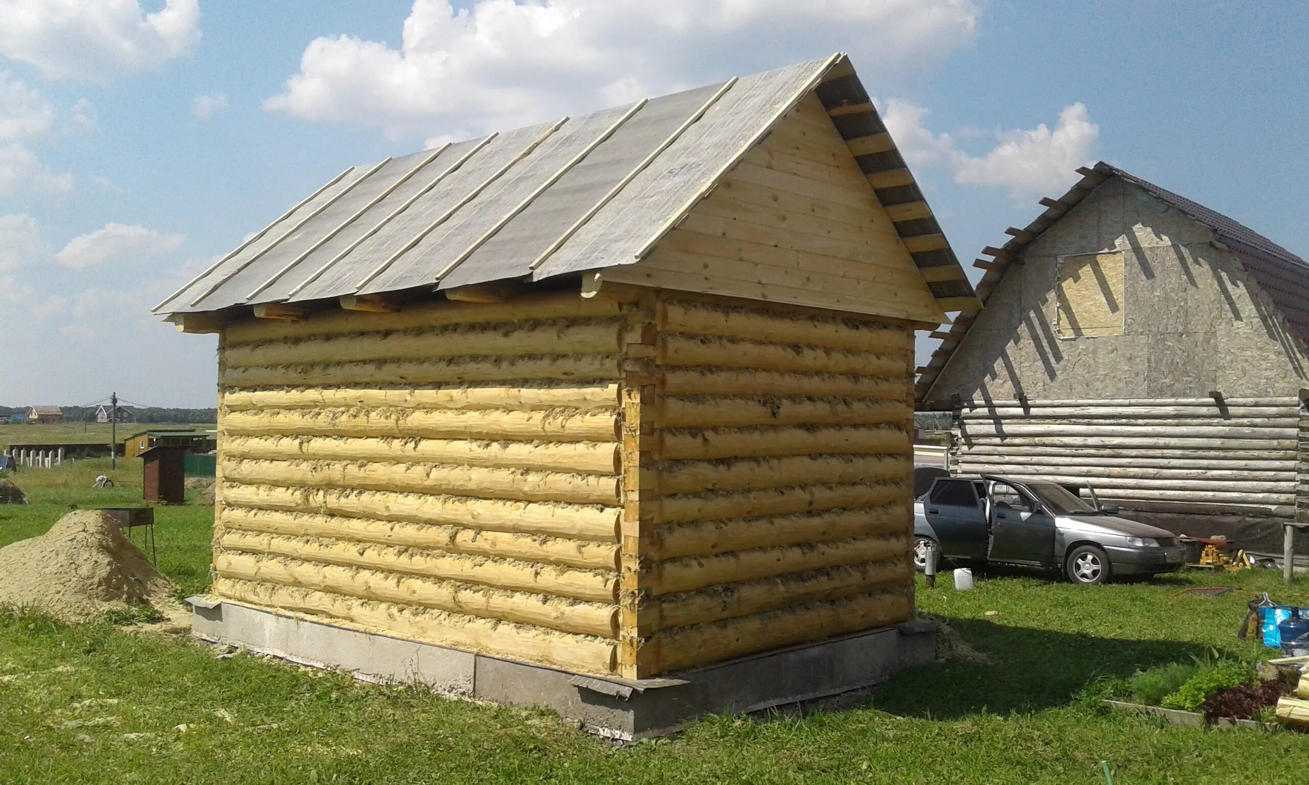 Срубы без посредников. Деревянный дом сруб. Срубы без посредников. Дома из бревна чайковский. Дом сруб.