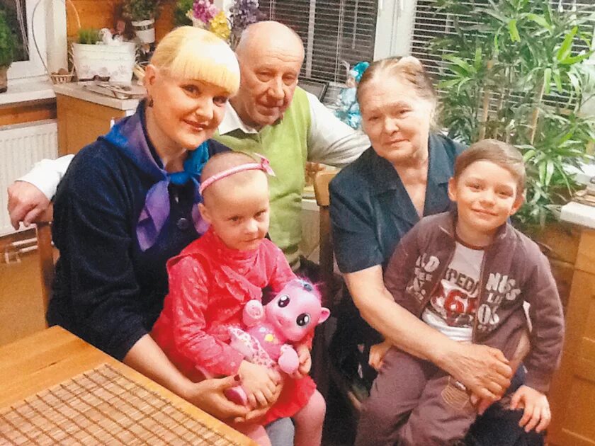 Маргарита суханкина и ее дети 2022. Маргарита суханкина дети 2021. Маргарита суханкина 2023. Дети суханкиной фото сейчас. Маргарита суханкина и ее дети сейчас 2021.