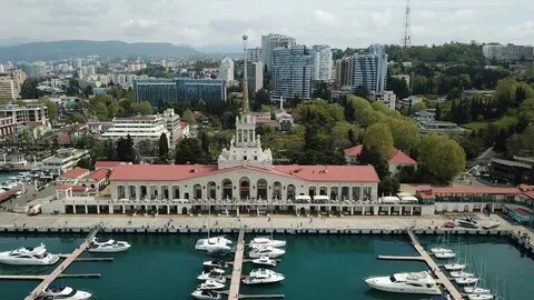 Отели рядом с морским портом