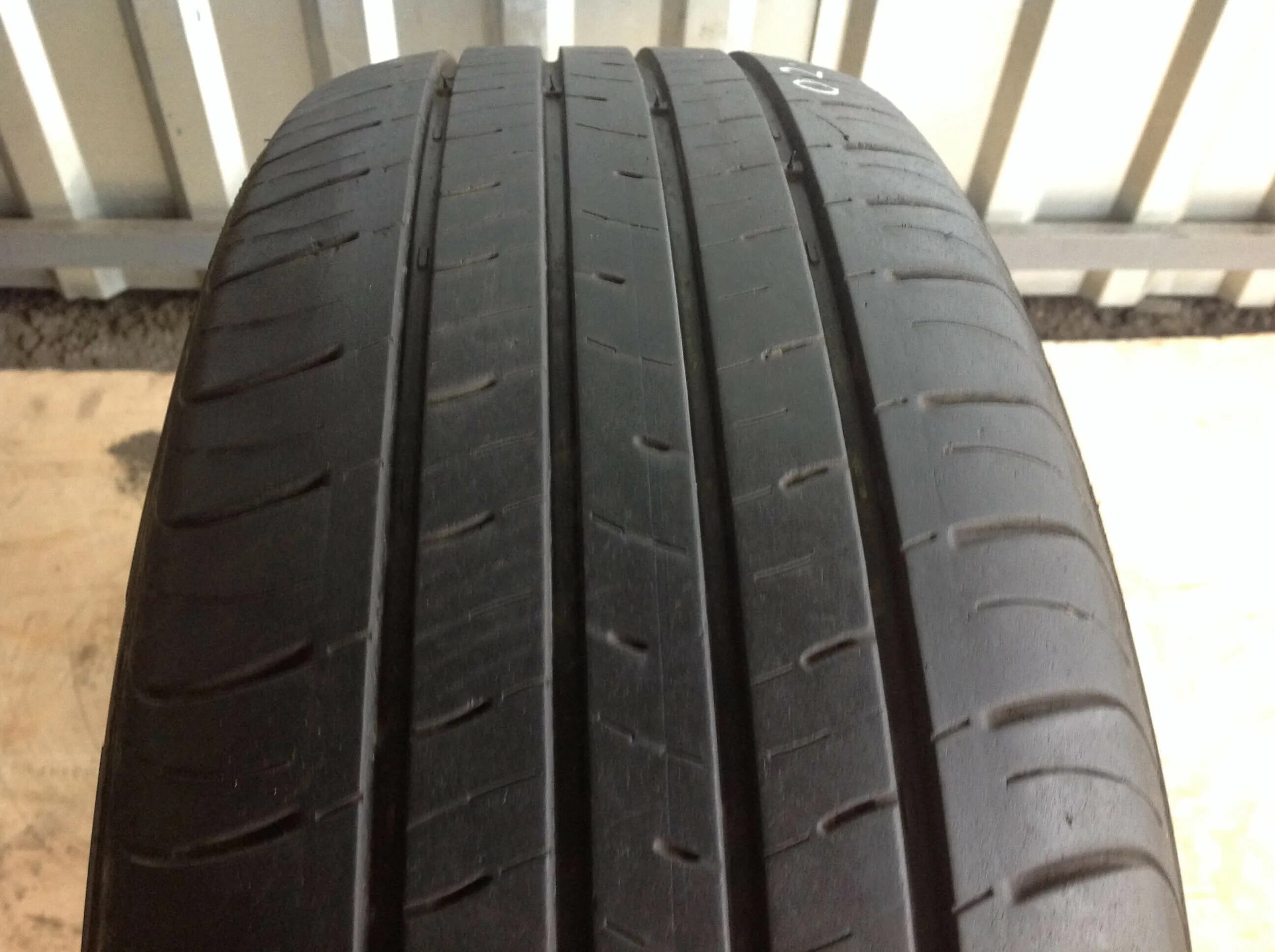 Kumho solus r17. Kumho Solus sa01. Kumho Solus sa01 215/60/17. Kumho Solus sa01 215/60 r17. Kumho Solus sa01 Plus.