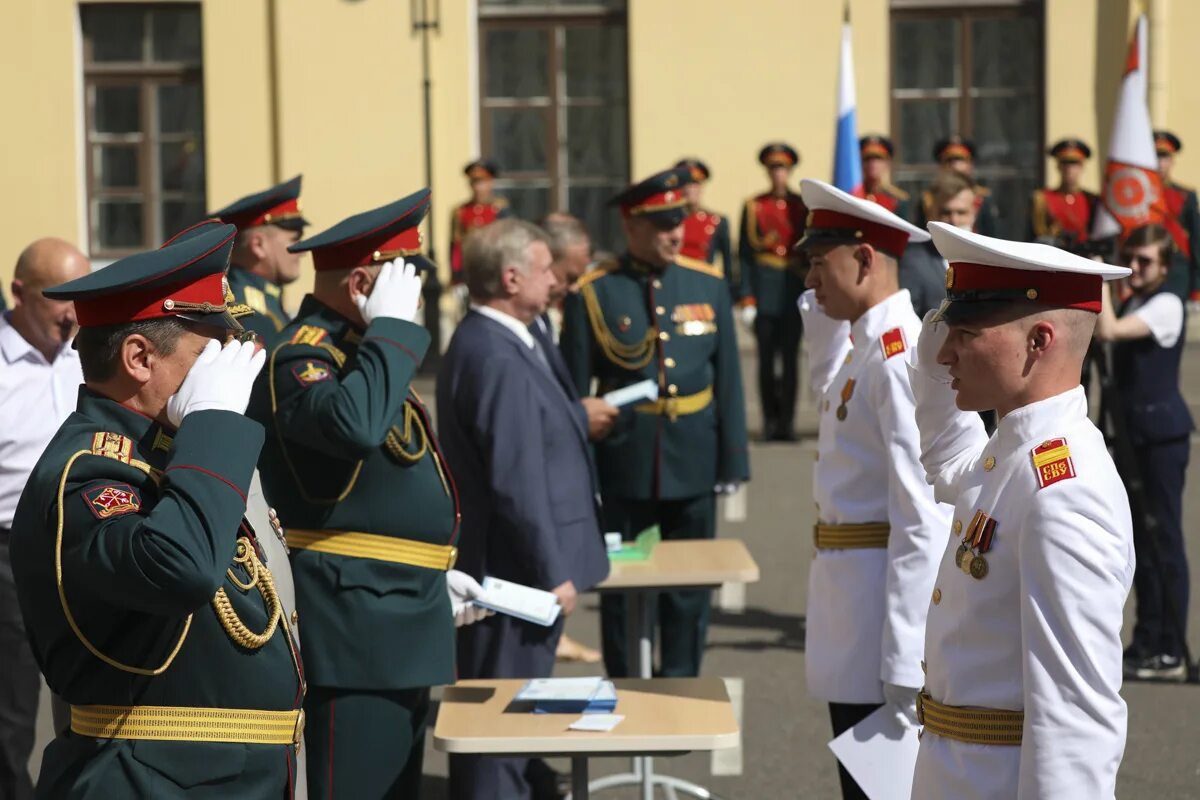 Санкт петербургское сву. Выпуски Санкт-Петербургского Суворовского военного училища. СПБ СВУ Санкт-Петербургское Суворовское военное училище. 48 Выпуск Санкт-Петербургского Суворовского военного училища.