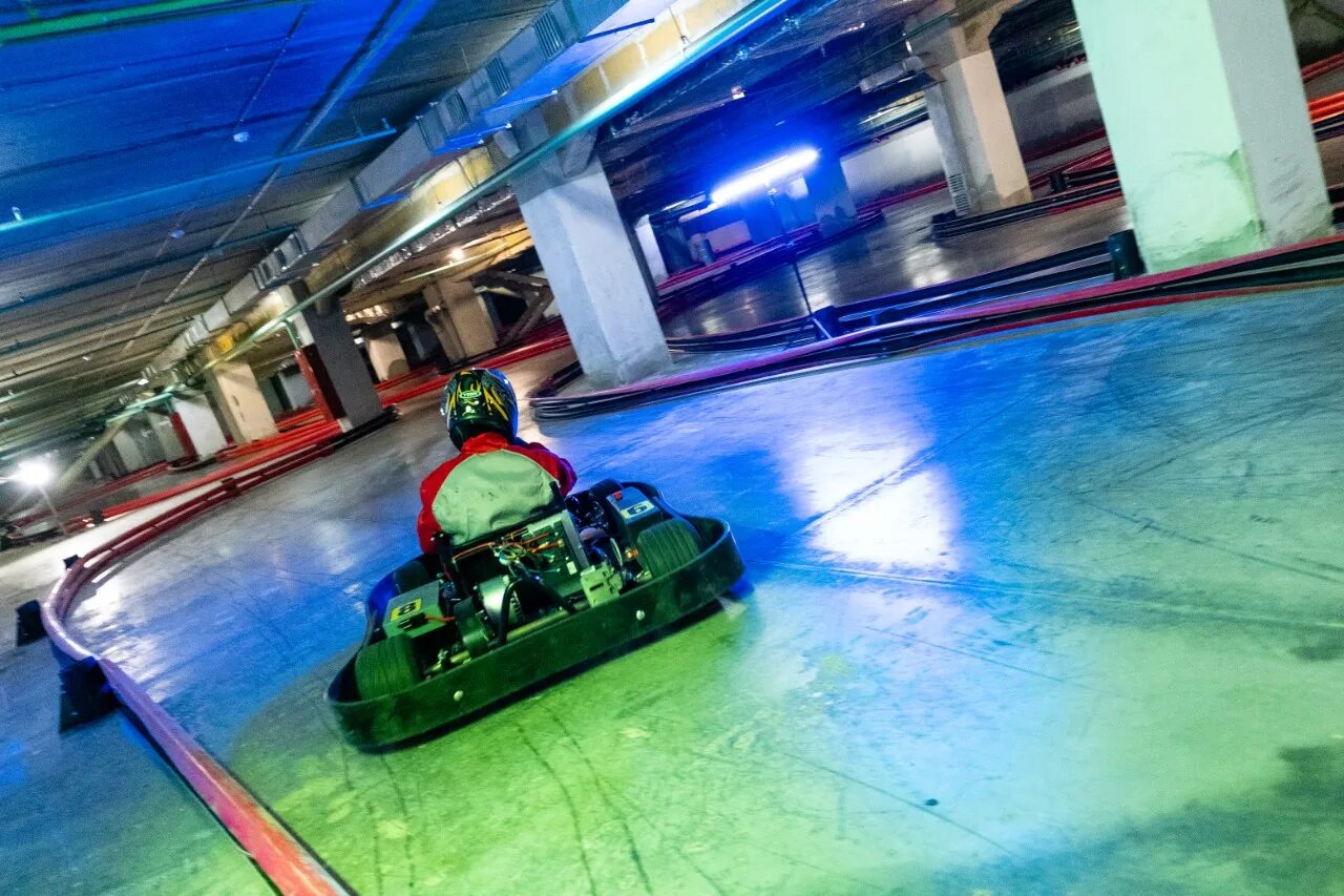 Картинг kart start. Картинг екатеринбург крытый. электрокартинг екатеринбург. электрокартинг хабаровск крытый. картинг возле тц красной площади со скольки возраста...