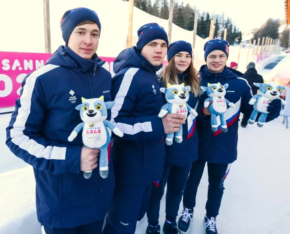 зимние юношеские олимпийские игры. эмблема олимпиады в париже. эмблема олимпиады 2024. российско-китайские молодежные игры. зимние юношеские игры 2024.