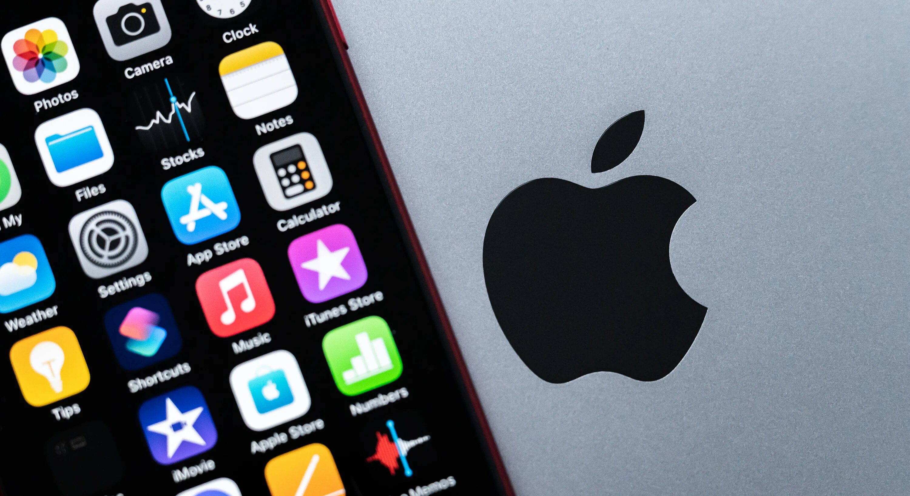 Перестал apple. Apple. компания эпл. продукция apple. российские apple.