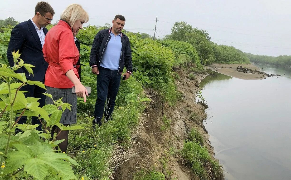 Г Анива Сахалинская область. Анива город на Сахалине. Река Лютога Сахалин. Речка Лютога на Сахалине.