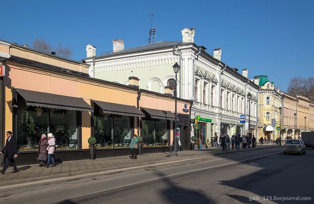 Покровка нет. Покровка. Улица Покровка. Покровская улица Нижний Новгород. Покровка 17.