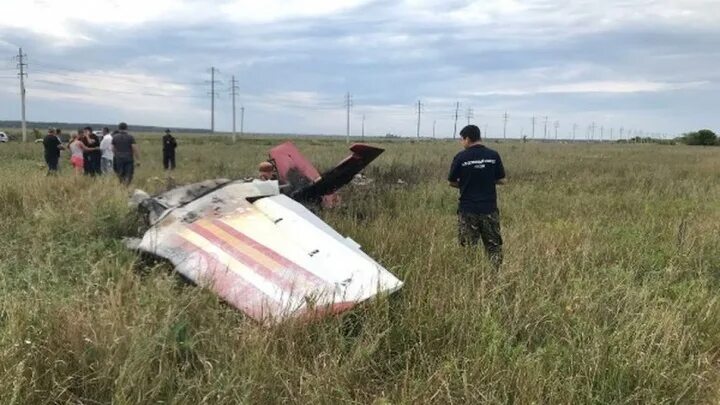 Разбился ивановский самолет. Крушение як 52 в Самарской области. В Самарской области упал самолет.