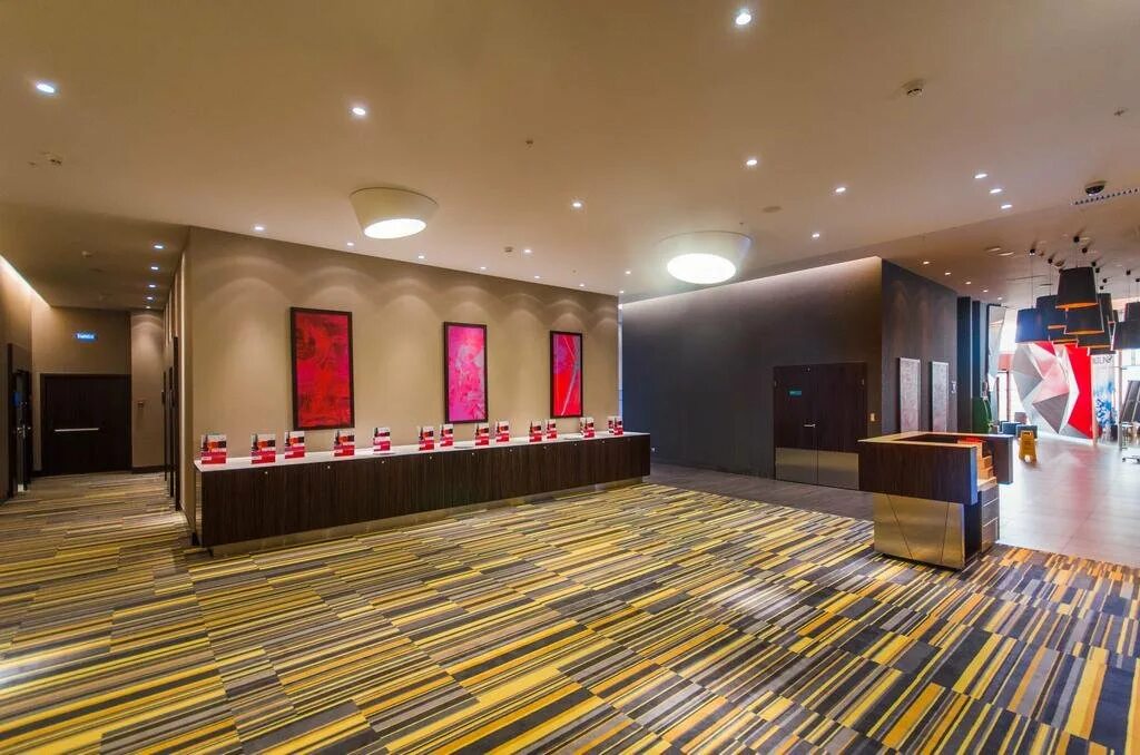 Космос волгоград гостиница рэдиссон. Park inn волгоград. Им. Рэдиссон волгоград. Park inn волгоград.