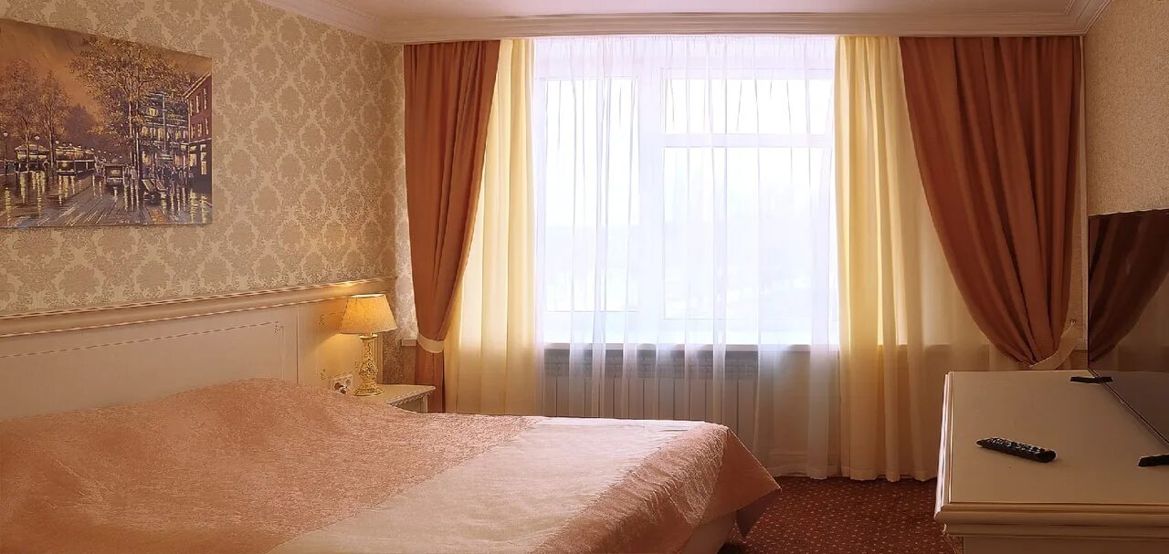 Отель салют благовещенск. Гостиница салют балаково фото. Чапаева 107 балаково. Гостиница салют балаково фото. Балаково гостиница салют номера.