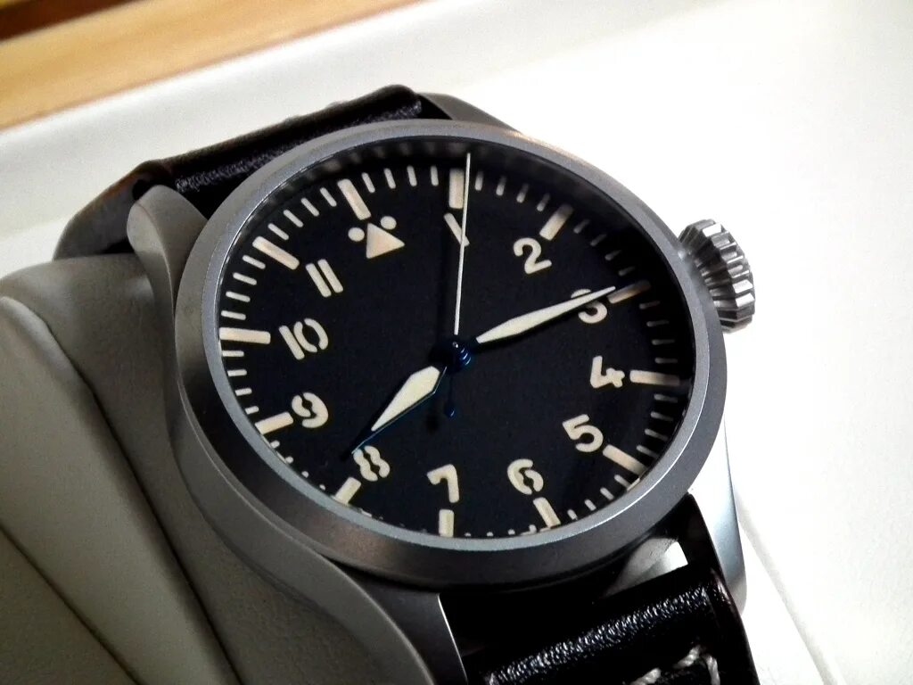 Часы 8 утра. Способы определения времени без часов. Часы полночь. Виджет часы на рабочий стол. Красивые весенние часы.