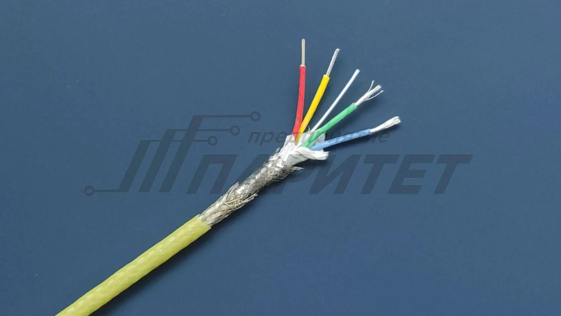 12/2ofc-lszh-bk-d. Cat6 utp cable 305m ‐ 1 roll. Проводник 24. Витая пара f/utp 4*2*0. Проводник 24.