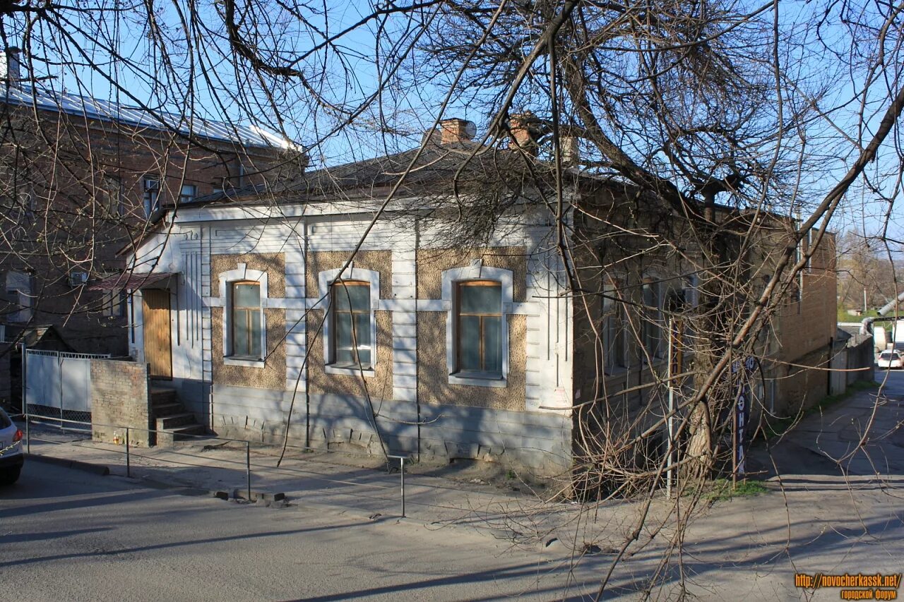 Новочеркасск улица пушкинская. Улица пушкинская новочеркасск. пушкинская 37 новочеркасск. пушкинская 129 новочеркасск. гриднев новочеркасск пушкинская.