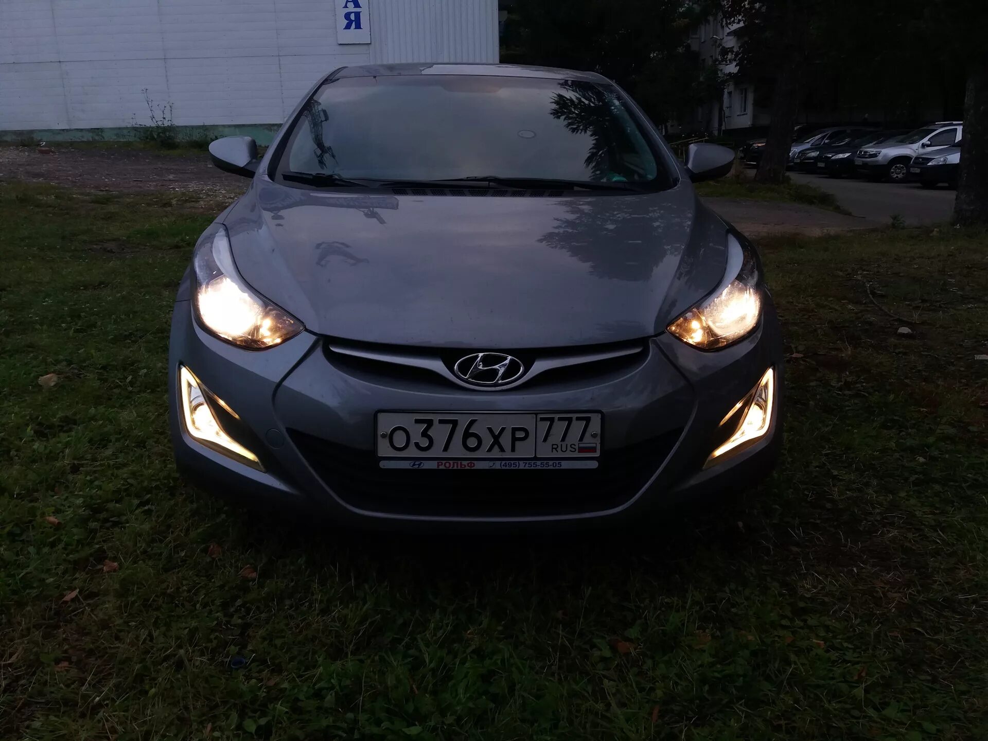 ПТФ Hyundai Elantra MD 2014. ДХО Элантра 5. ДХО Хендай Элантра 2015. Противотуманки Хендай Элантра 2014.